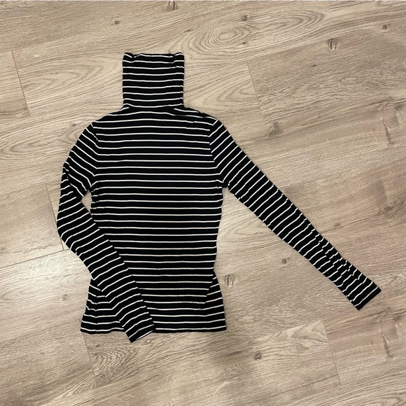 H&M Striped Turtleneck - Picture 2 of 5